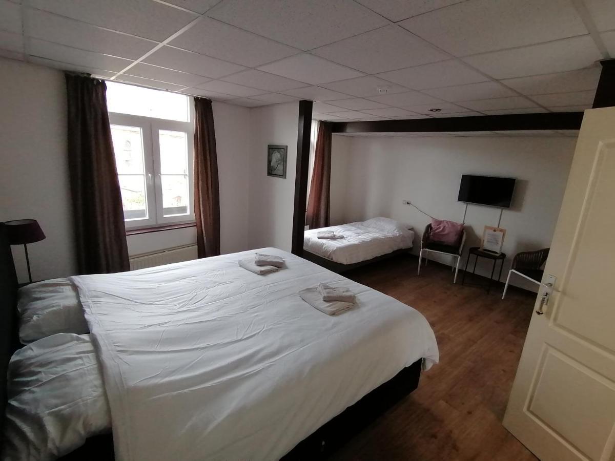 B&B Hotel Gasthoeve Het Valkennest Oud-Valkenburg Kültér fotó