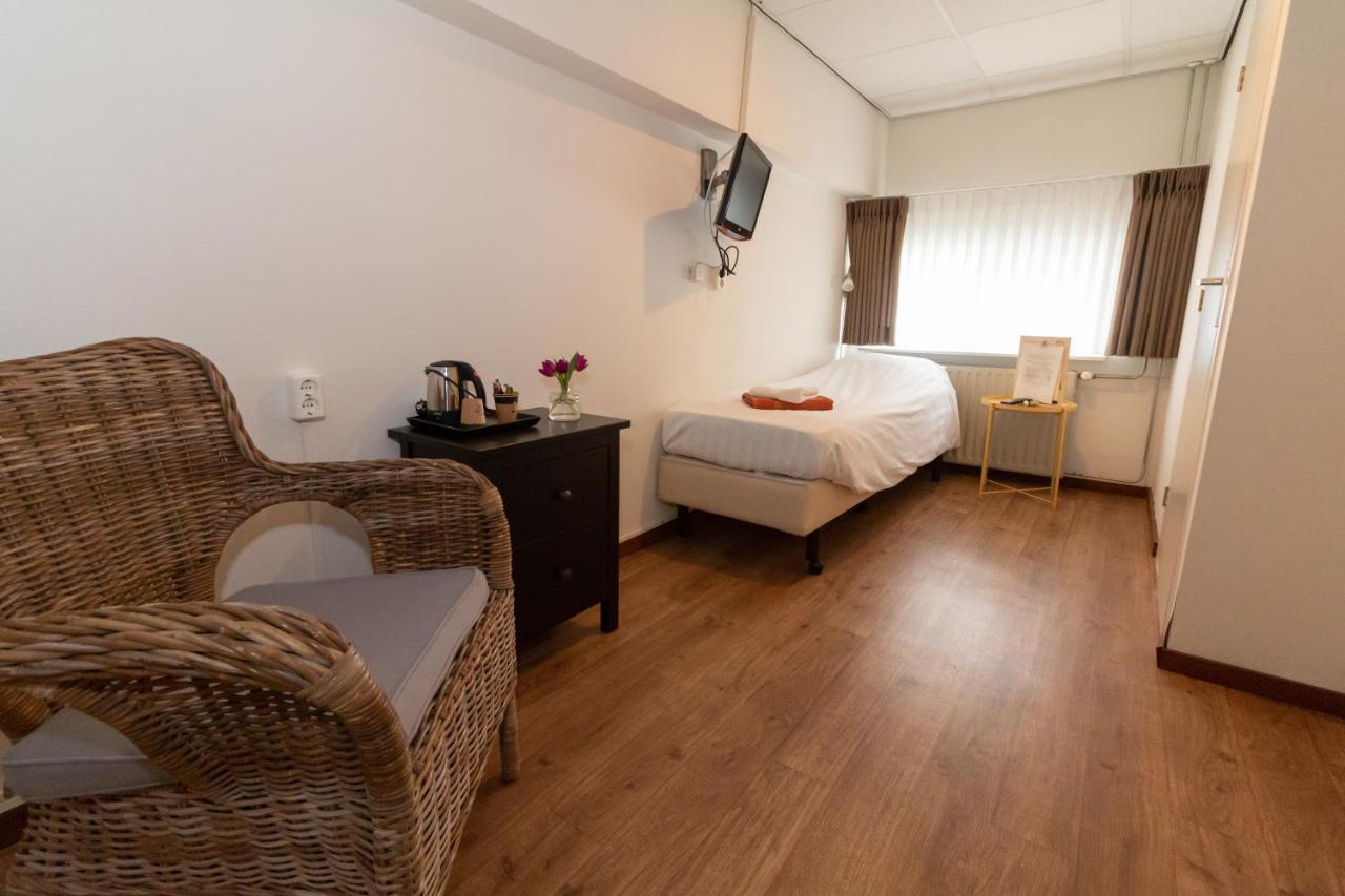 B&B Hotel Gasthoeve Het Valkennest Oud-Valkenburg Kültér fotó