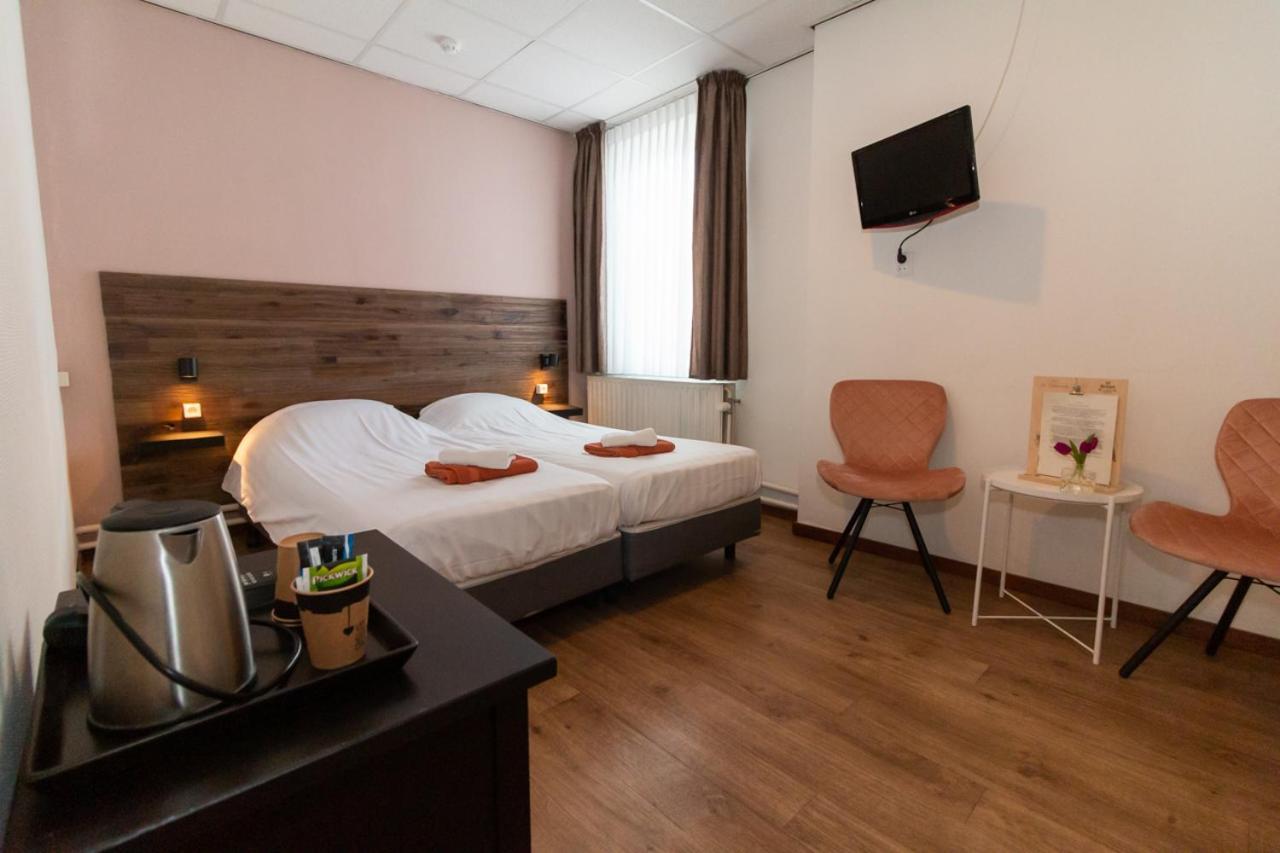 B&B Hotel Gasthoeve Het Valkennest Oud-Valkenburg Kültér fotó